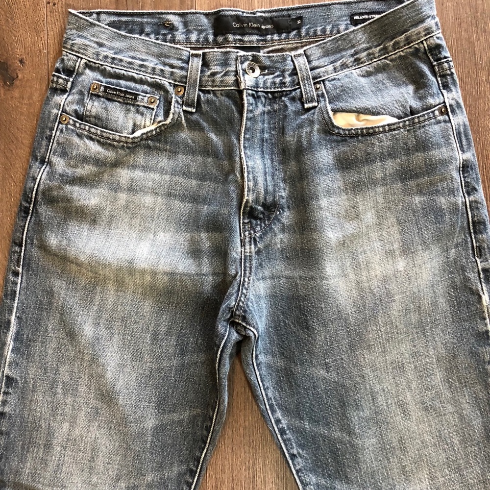 CALVIN KLEIN JEANS